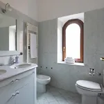 Charme Up To 6ppl 20 Steps To The Water In The Center شقة